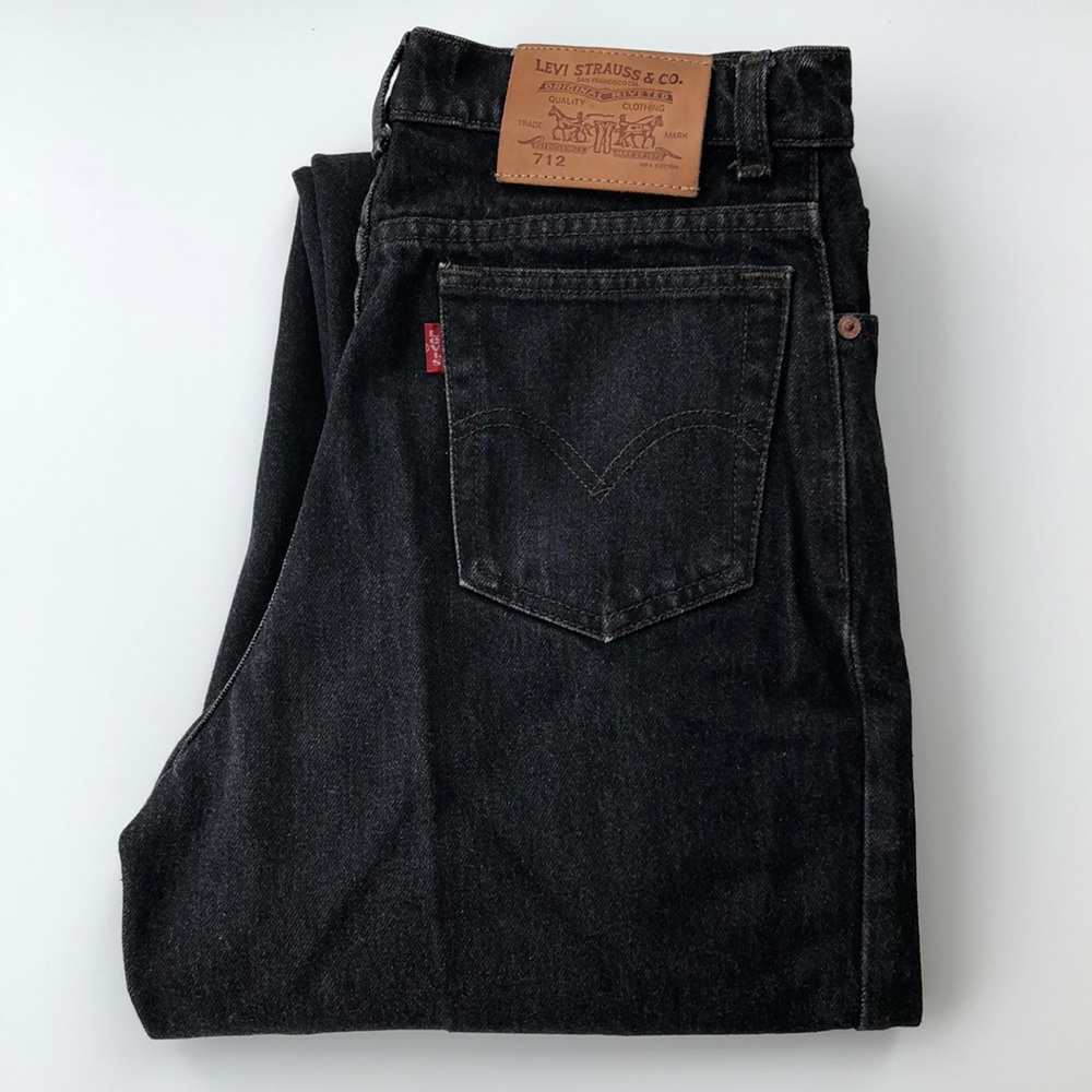 Levi’s 712 90s Vintage Black Relaxed Fit Jeans